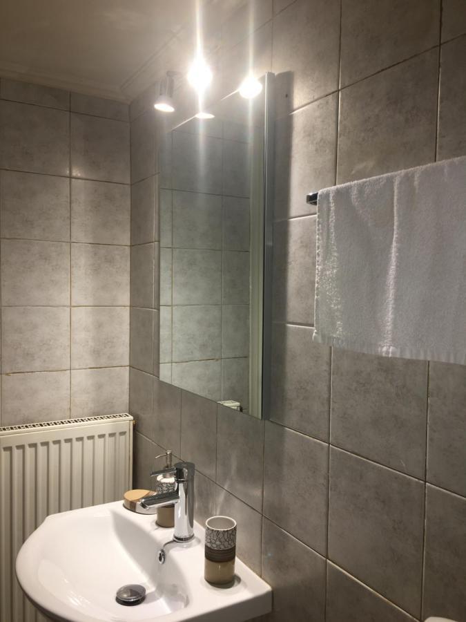אתונה Marinas Apartment מראה חיצוני תמונה